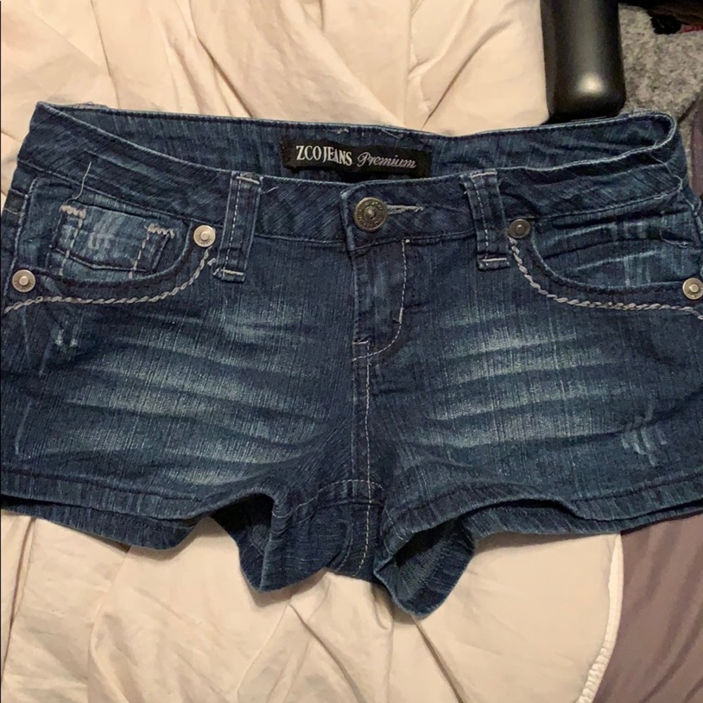 Short shorts!
